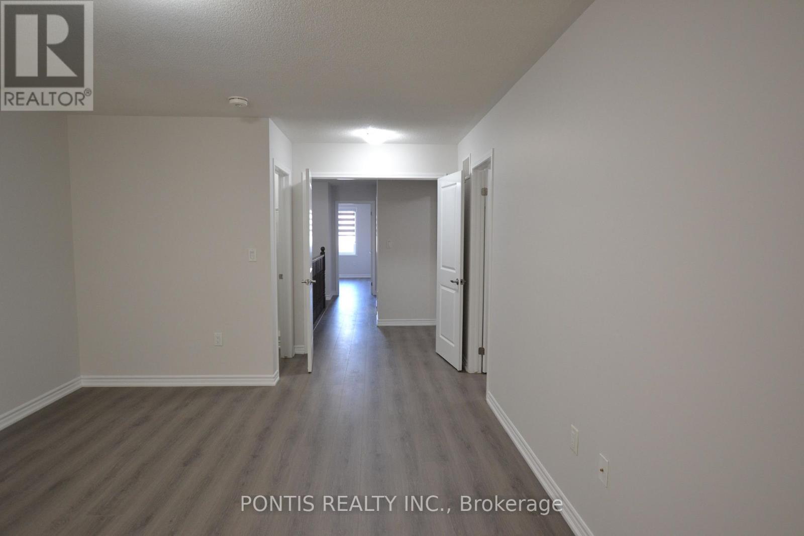 47 PHYLLIS DRIVE - 21