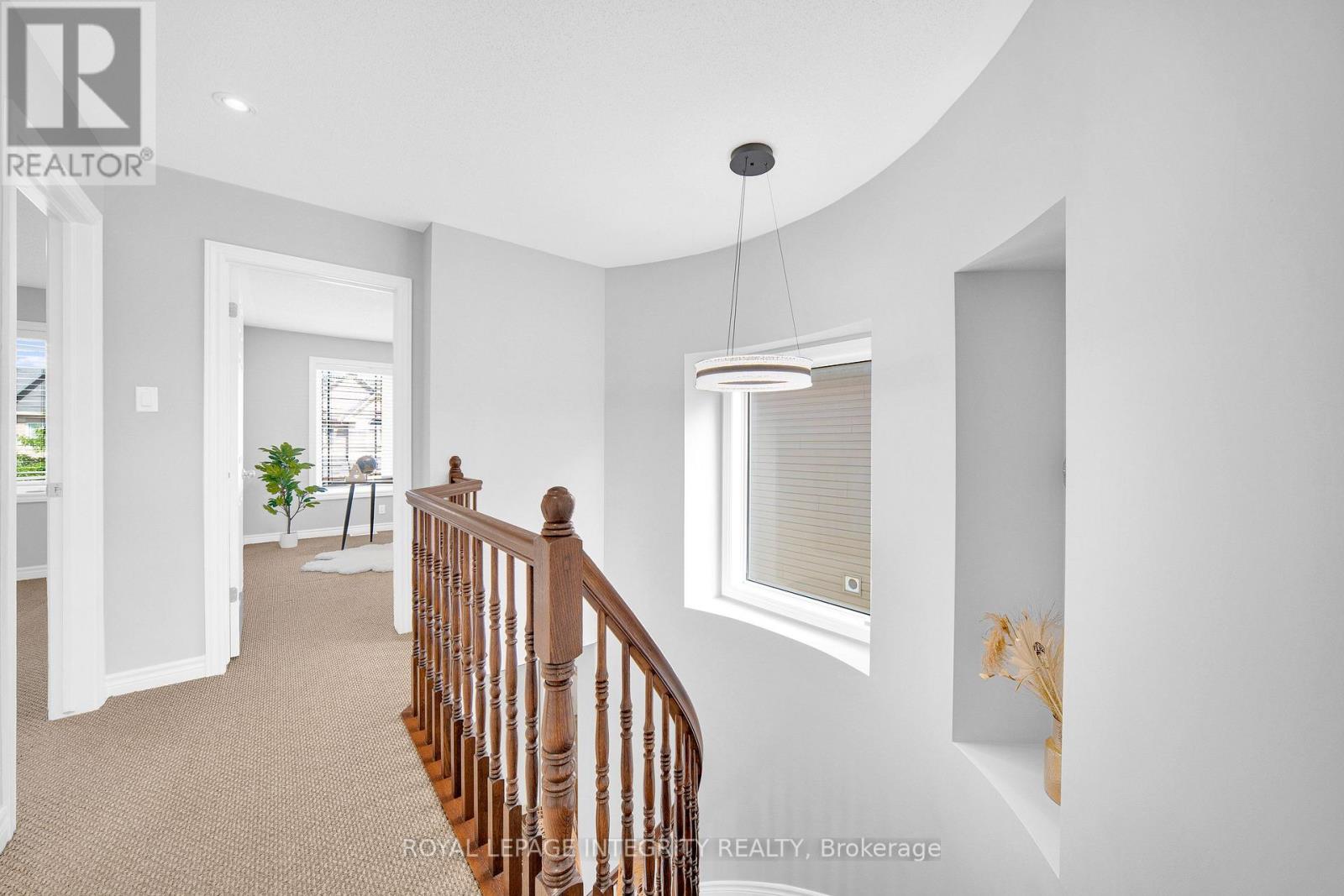 132 SILVERMOON CRESCENT - Image 29