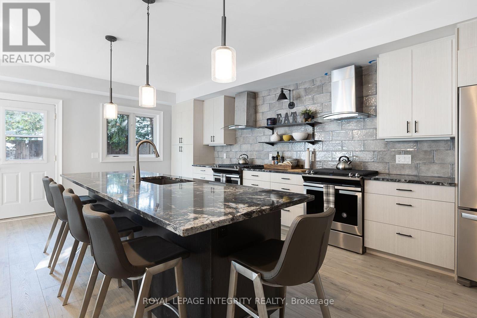 240 BLACKBURN AVENUE - Image 21