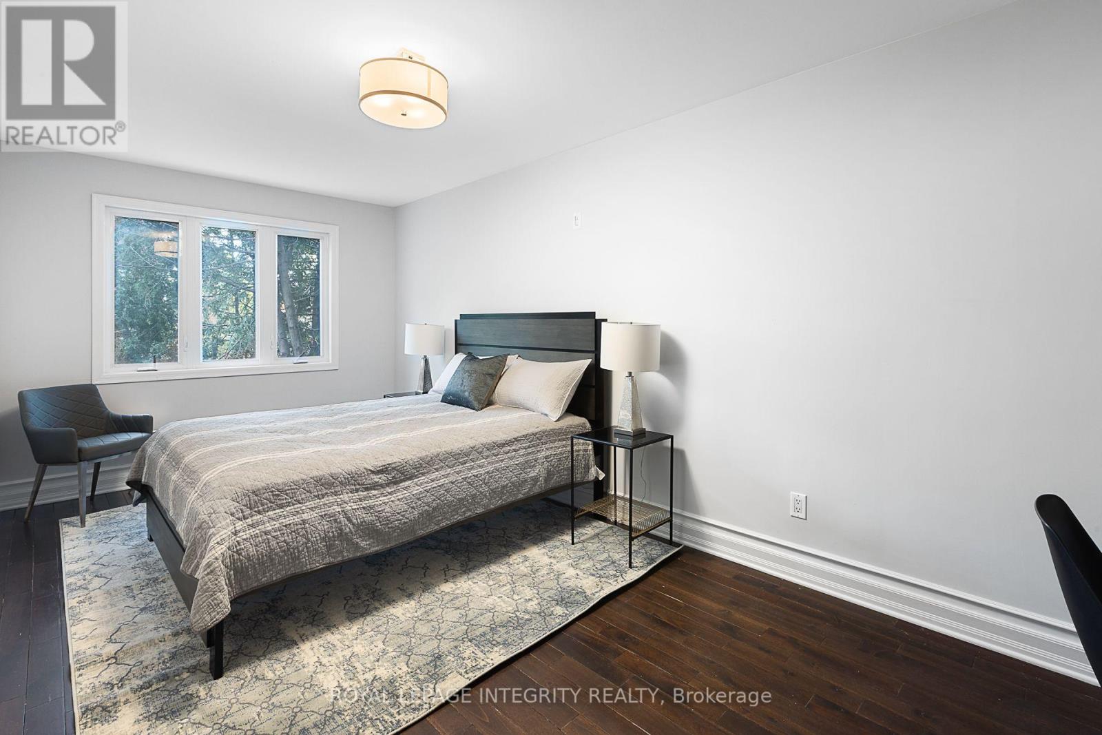 240 BLACKBURN AVENUE - Image 34