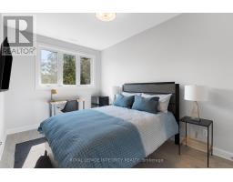 Bedroom - 240 Blackburn Avenue, Ottawa, ON K1N8A8 Photo 28