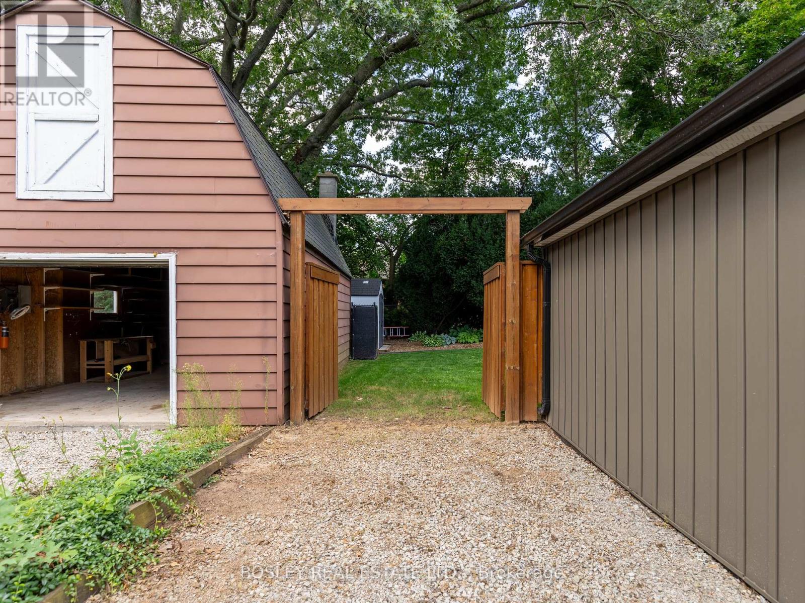 1180 SUNSET DRIVE - Image 39