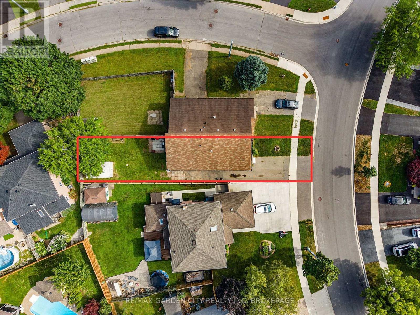 93 NORTHWOOD DRIVE - 50