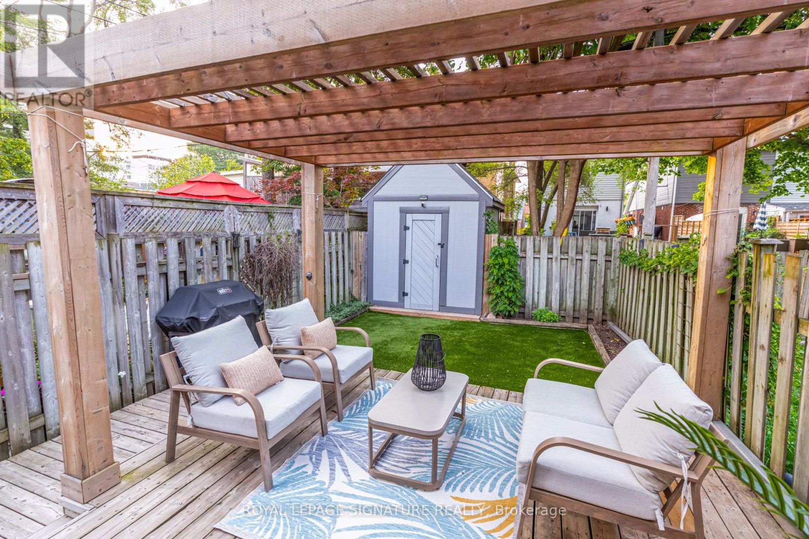 222 QUEENSDALE AVENUE - Image 38