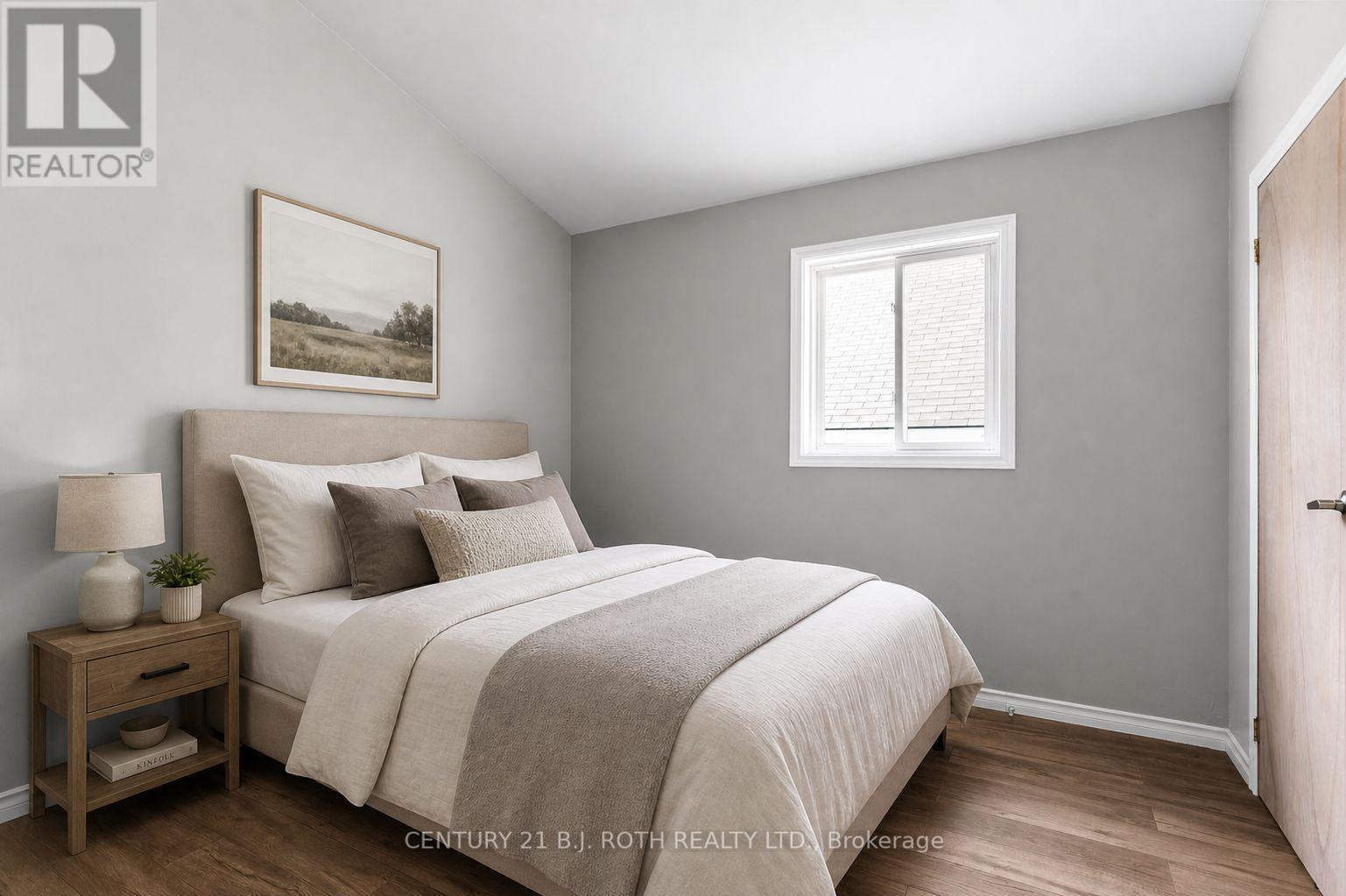 102 DUNLOP STREET - 6
