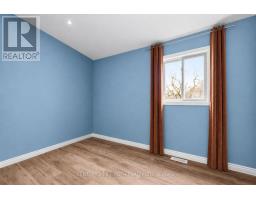 102 Dunlop Street, Orillia, ON L3V5P4 Photo 9