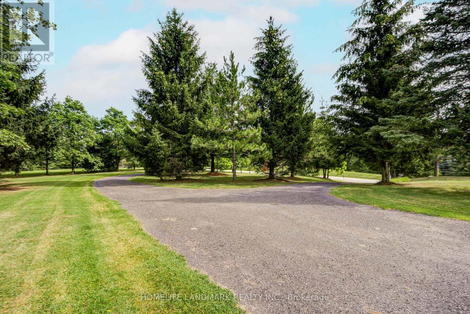 1098 15TH SIDE ROAD - 2