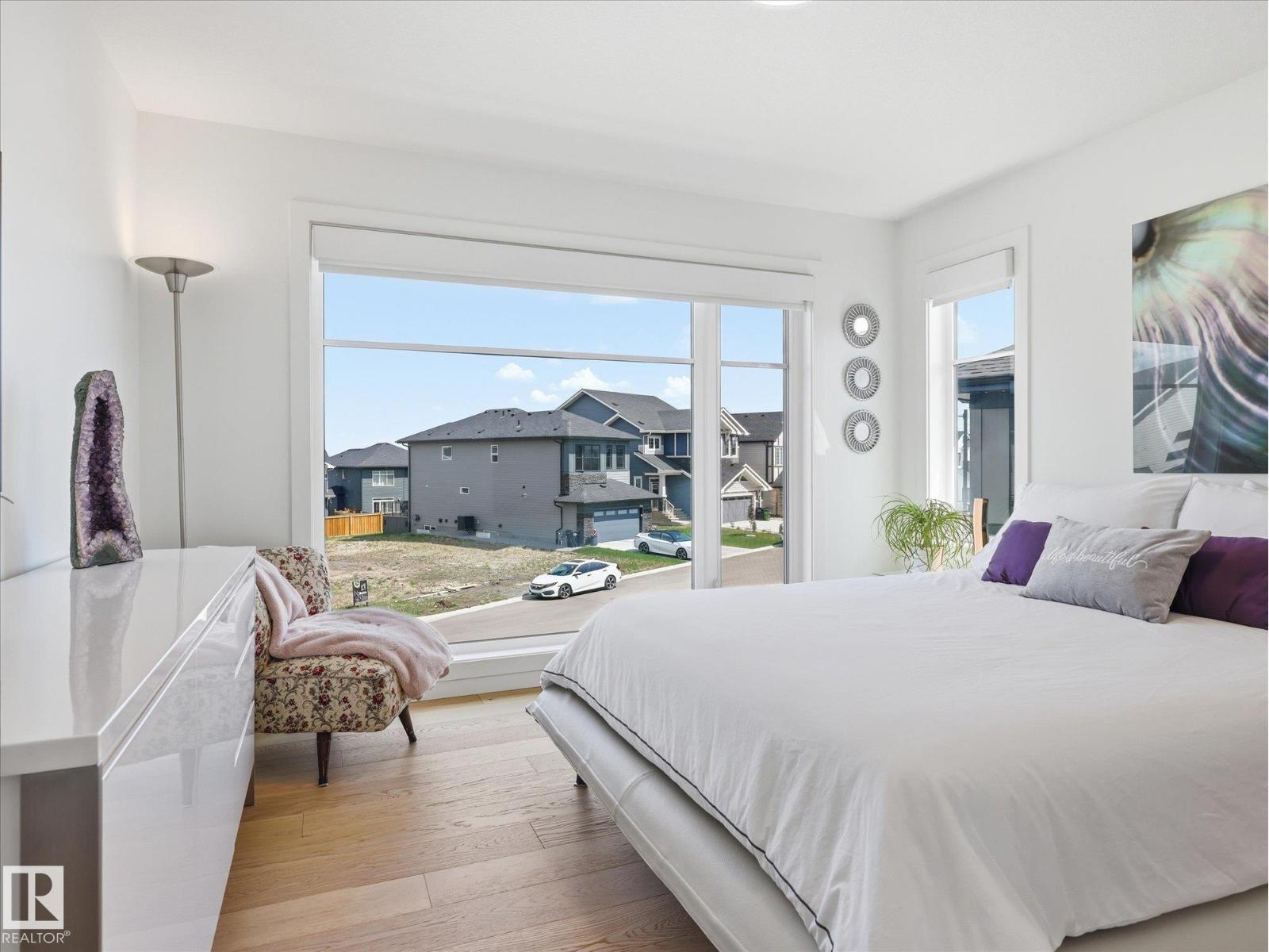 1558 HOWES PL SW - Image 41