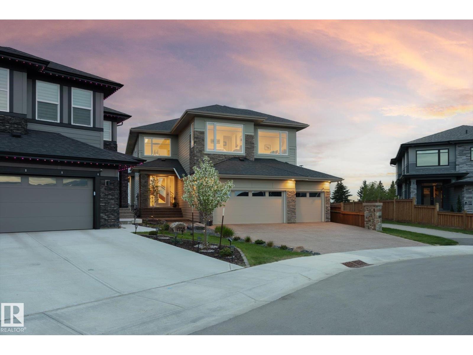 1558 HOWES PL SW - 64