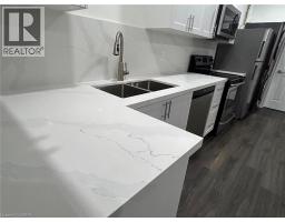 31 Sofitel Drive, Kitchener, ON N2R0J3 Photo 10