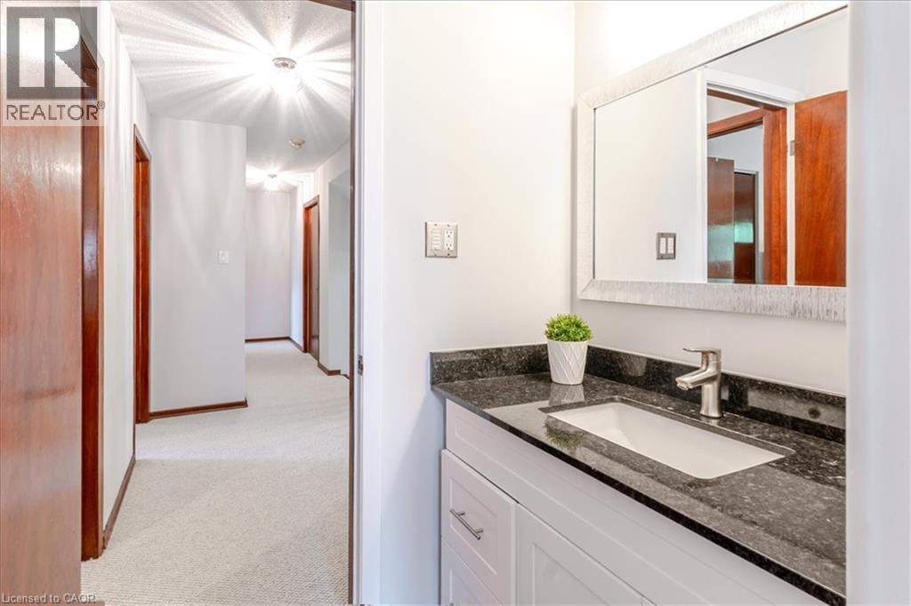 219 ATHENIA Drive - Image 17