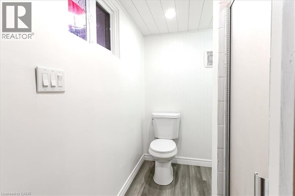 219 ATHENIA Drive - Image 36