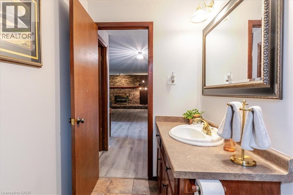 219 ATHENIA Drive - 29