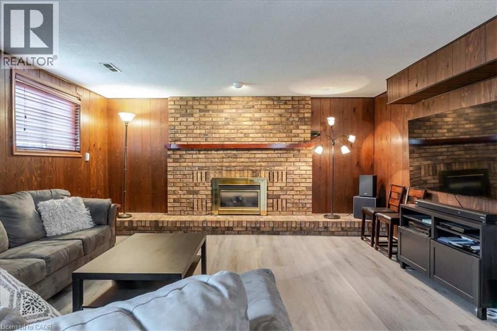 219 ATHENIA Drive - Image 25