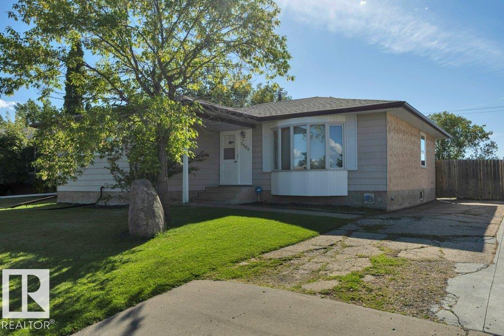 3506 44 ST - 1