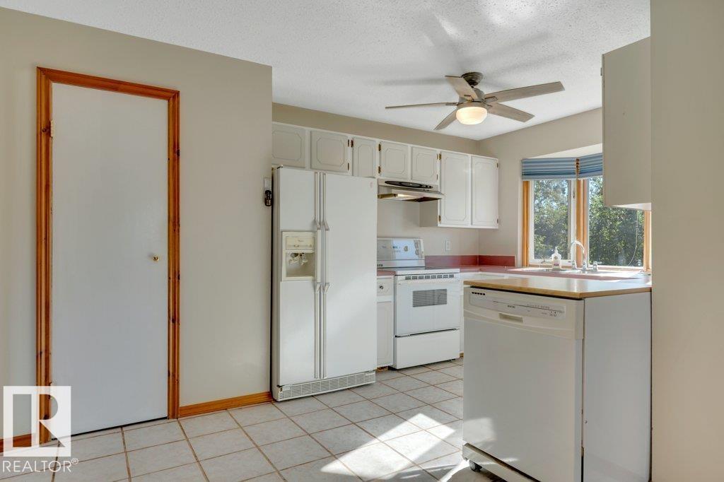 3506 44 ST - Image 13