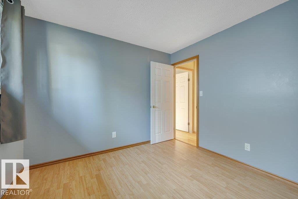 3506 44 ST - 28