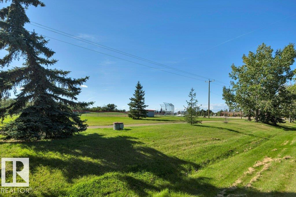 3506 44 ST - 49