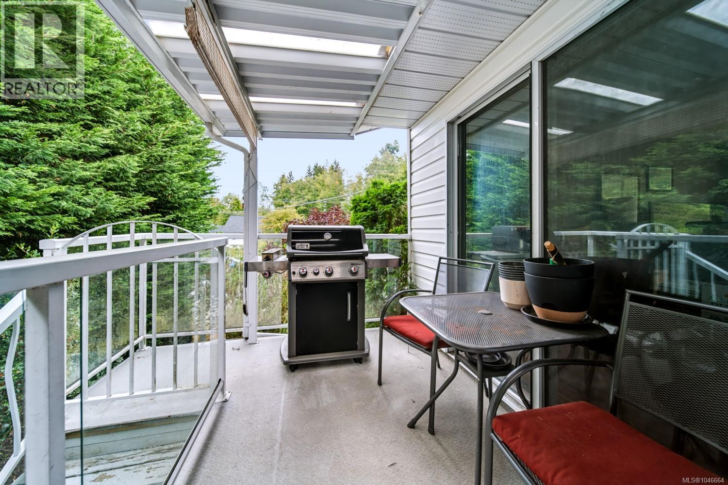 1001 Timberwood Dr - 6