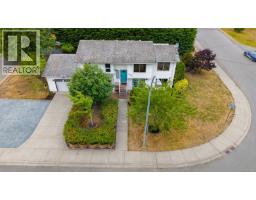 Balcony - 1001 Timberwood Dr, Nanaimo, BC V9R6N9 Photo 16