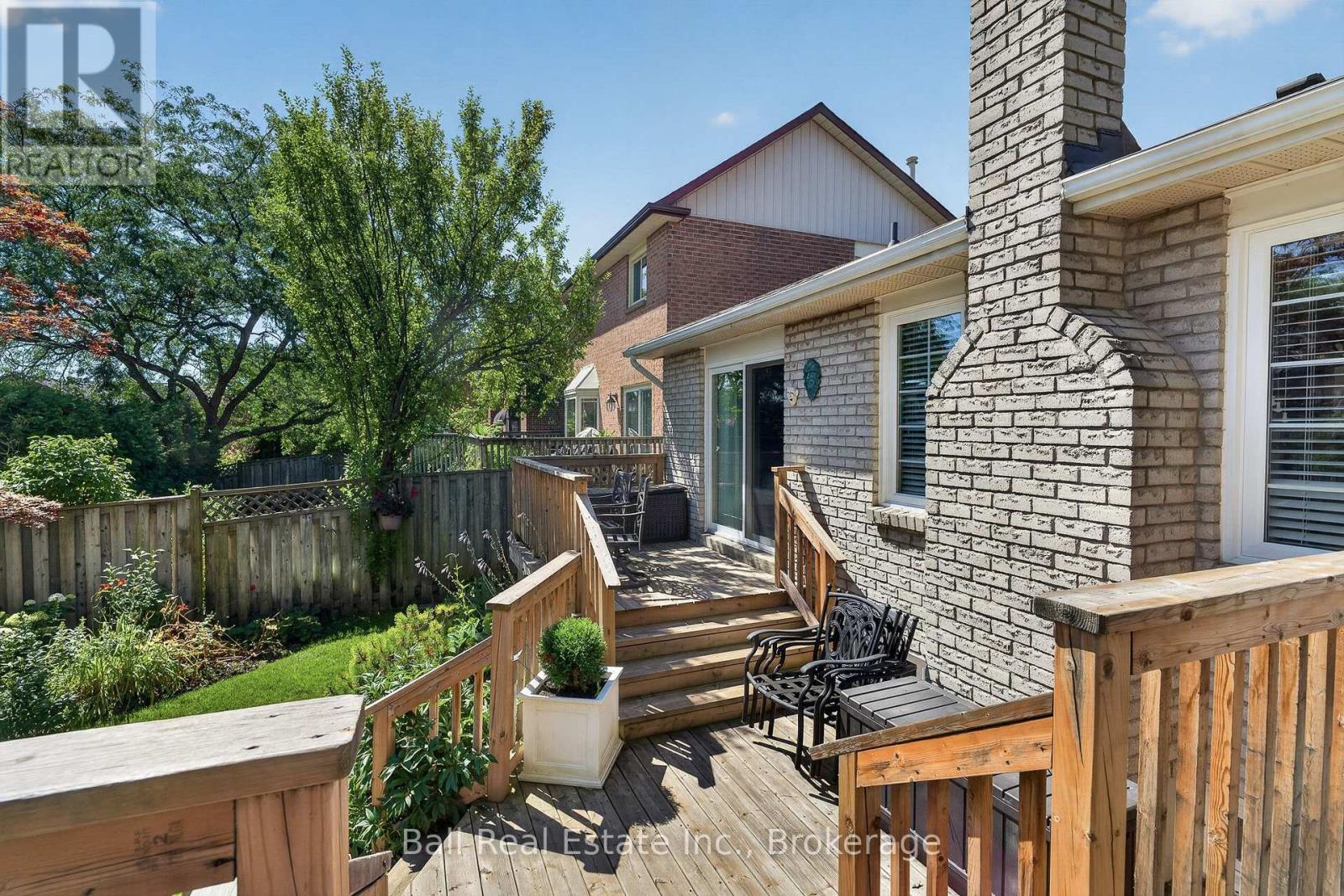 1517 SILVER SPRUCE DRIVE - 39
