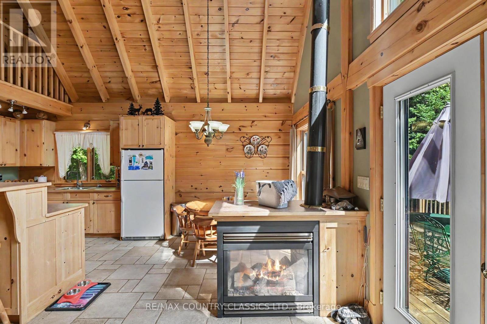 203 DOC EVANS ROAD - 34