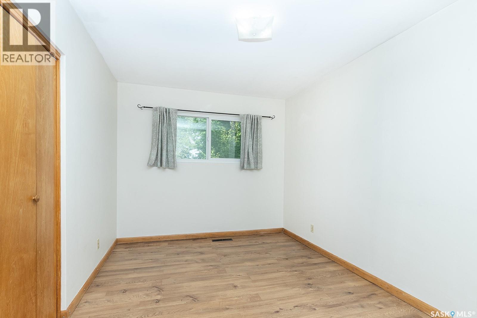 2113 Louise AVENUE - 12