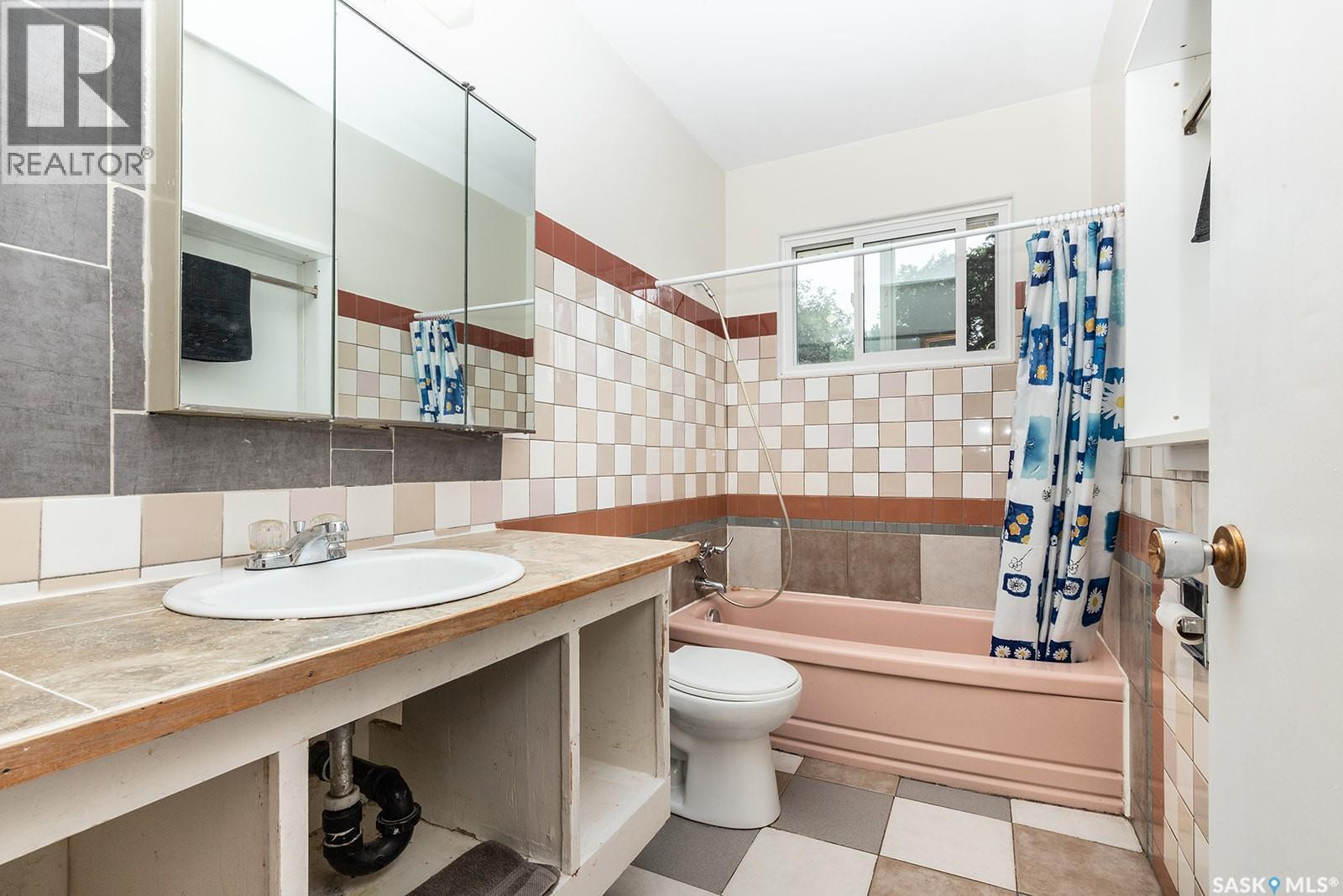 2113 Louise AVENUE - Image 9