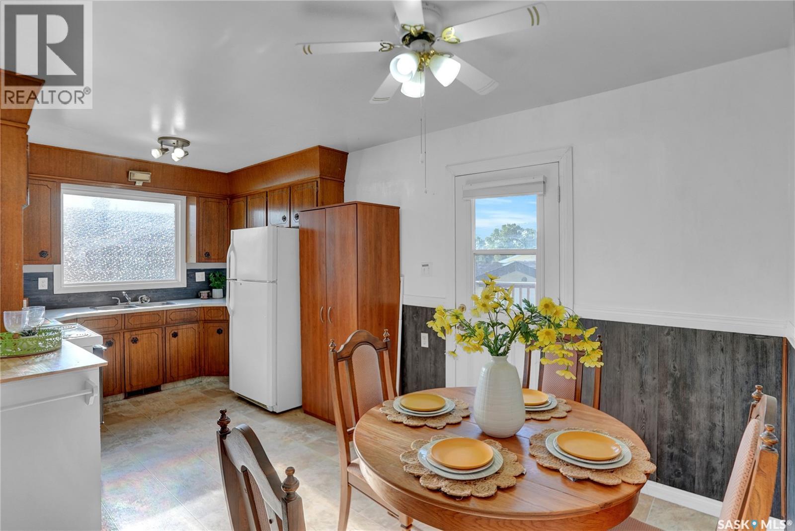 1507 Caribou STREET W - 10