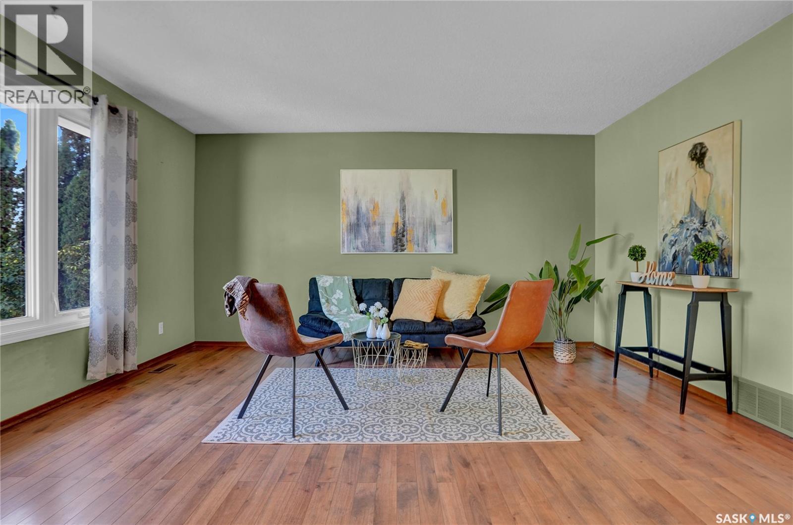 1507 Caribou STREET W - 6