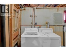 1507 Caribou Street W, Moose Jaw, SK S6H7N5 Photo 37