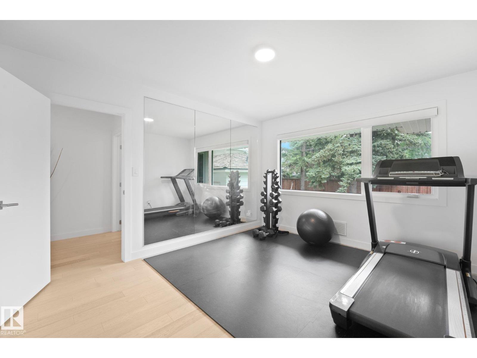 14128 98 AV NW - 29
