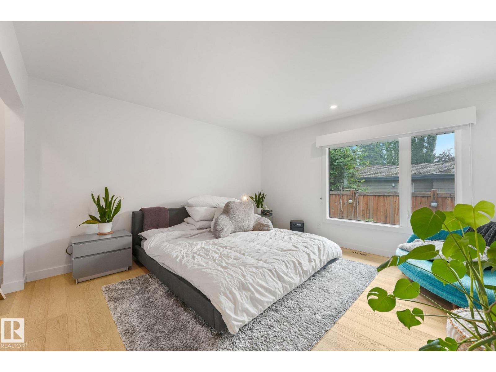 14128 98 AV NW - Image 21