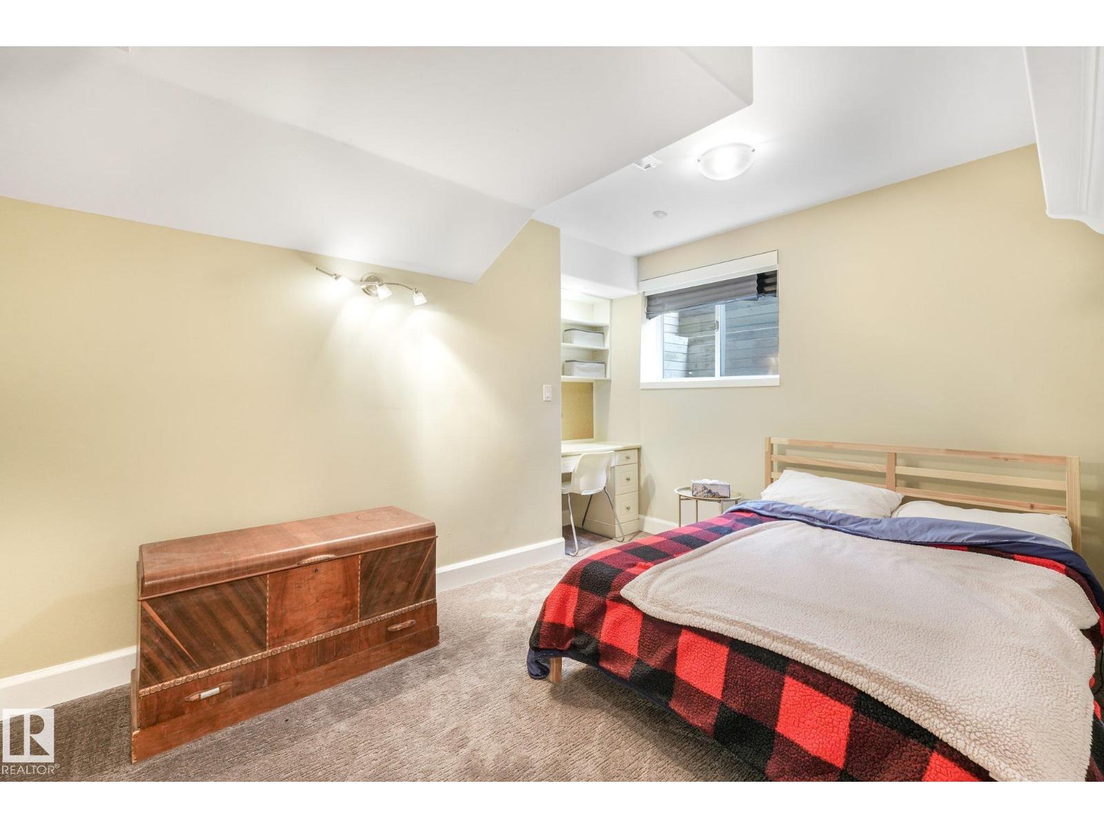 14128 98 AV NW - 53