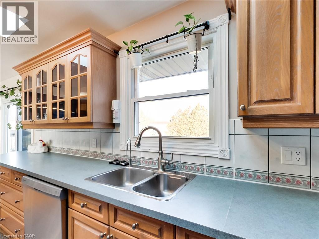9183 SILVER Street - Image 17