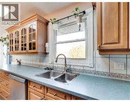 9183 Silver Street, Caistor Centre, ON L0R1E0 Photo 17