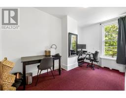 176 Patrick Street thumbnail 12