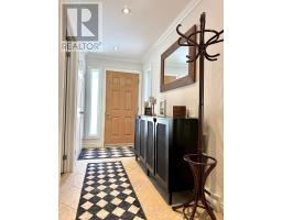 9 Brook Close thumbnail 14