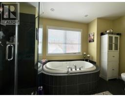 9 Brook Close thumbnail 20