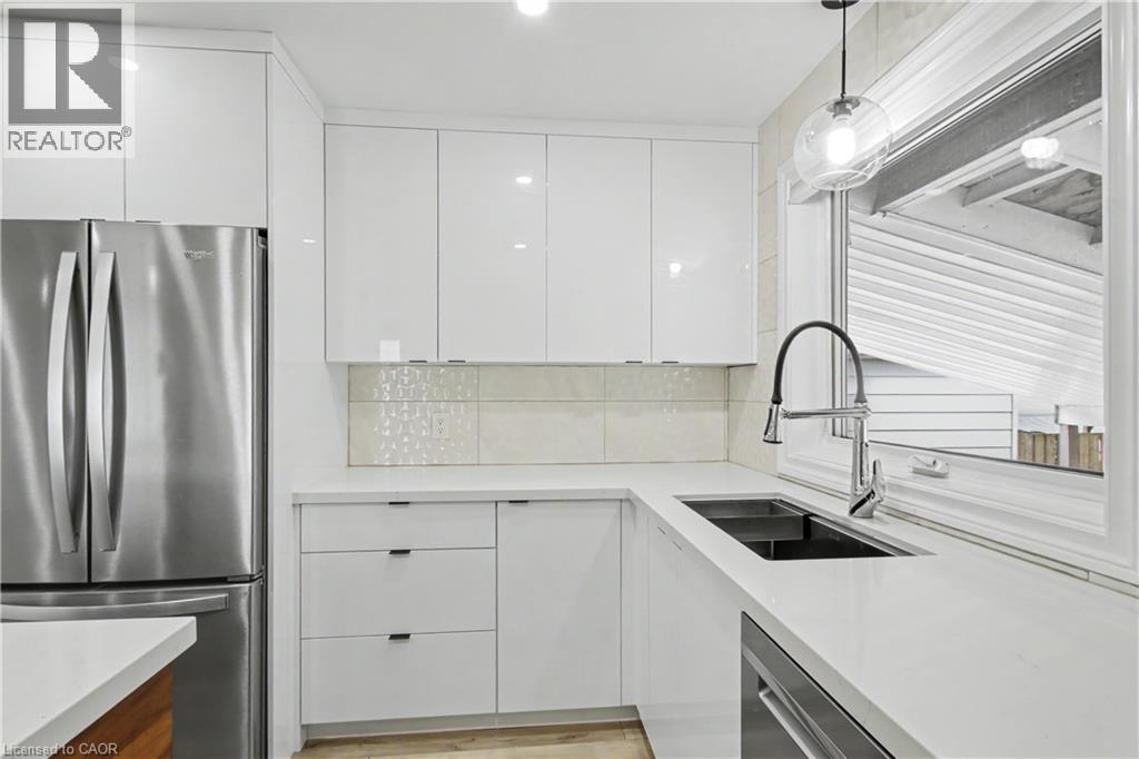 15 GREENWOOD Street - Image 14