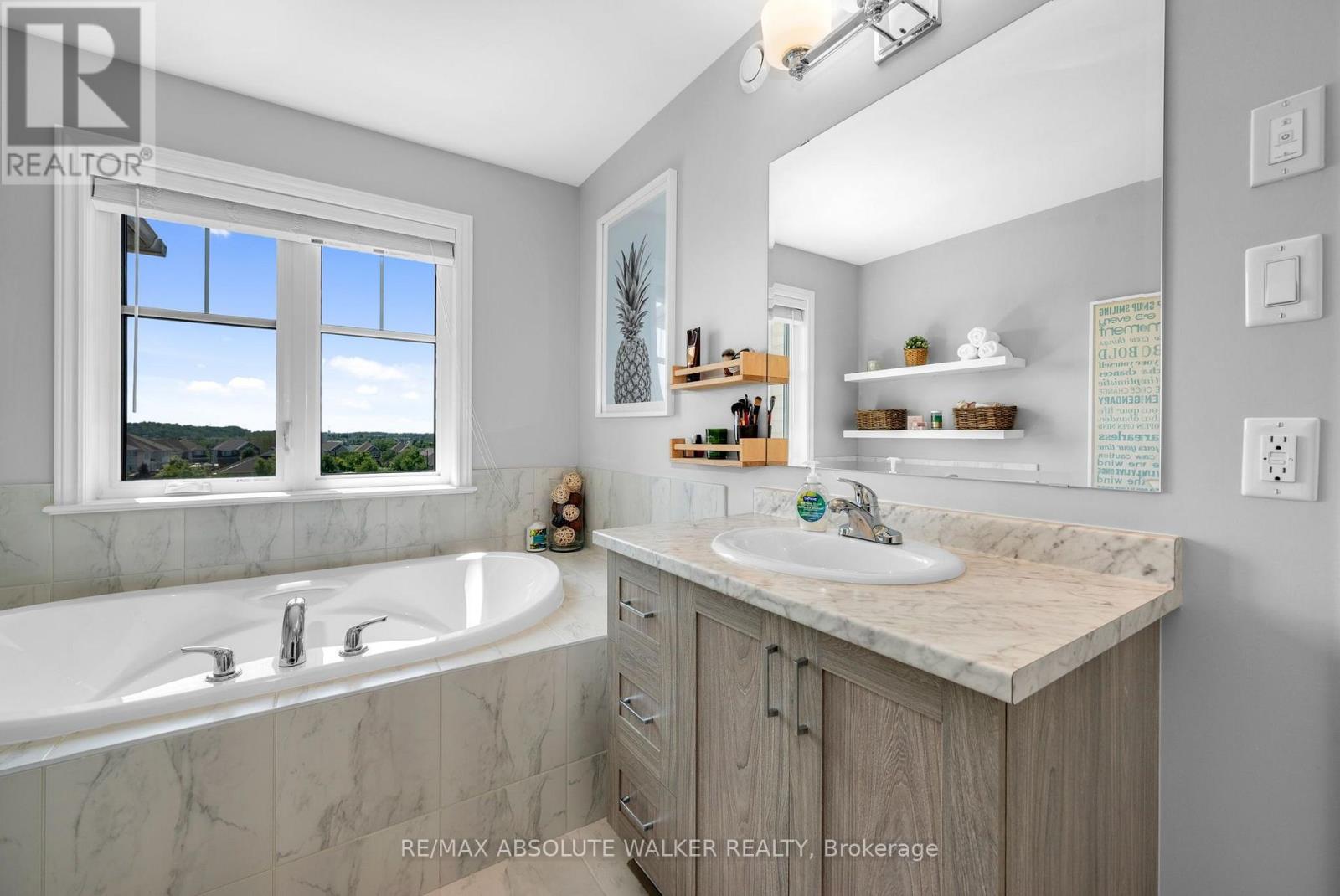 699 CARTOGRAPHE STREET - Image 24