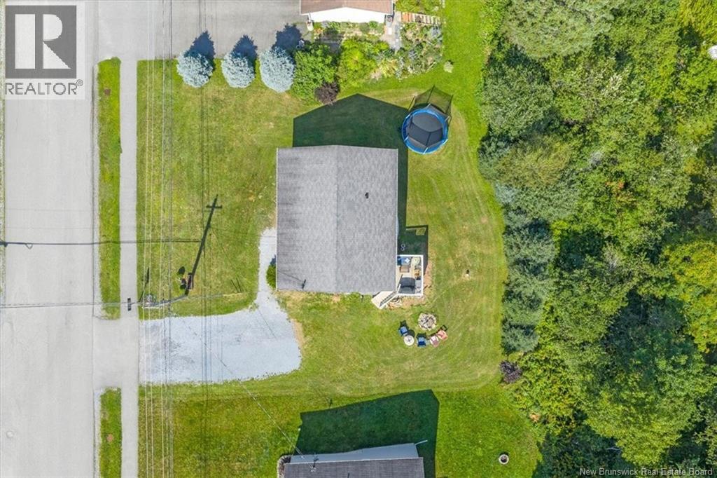 148 Gondola Blvd - Image 32