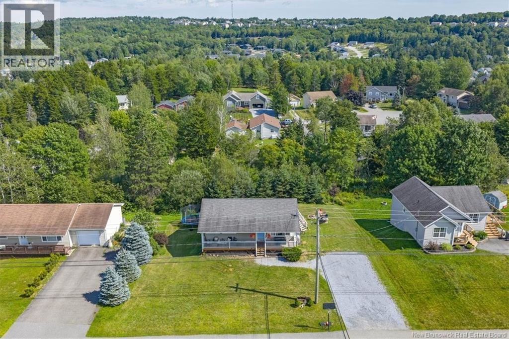 148 Gondola Blvd - Image 33