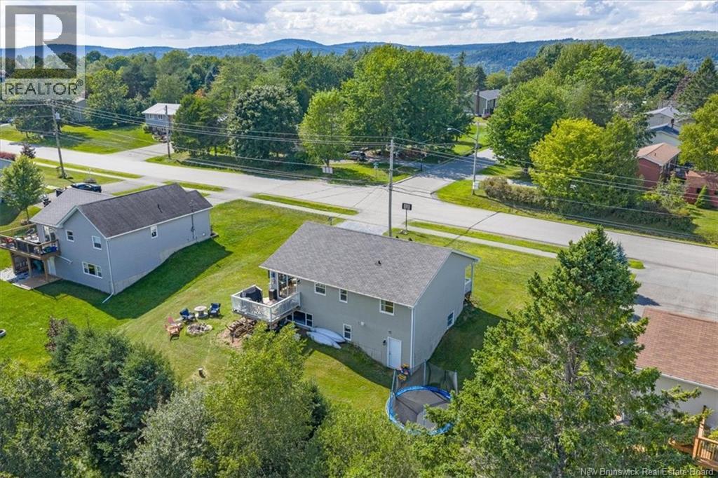 148 Gondola Blvd - Image 37