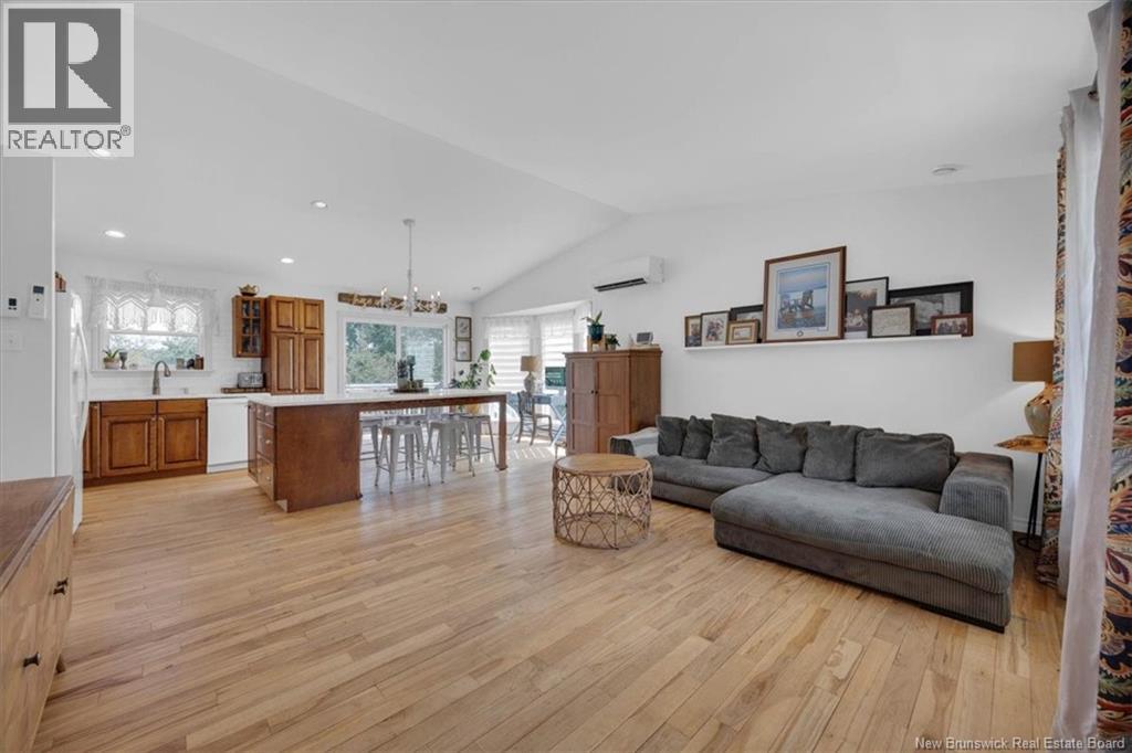 148 Gondola Blvd - Image 5