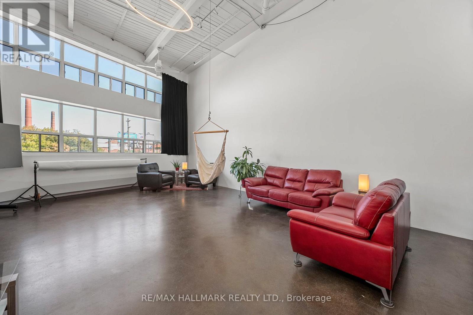 #226 1173 DUNDAS STREET E - 15