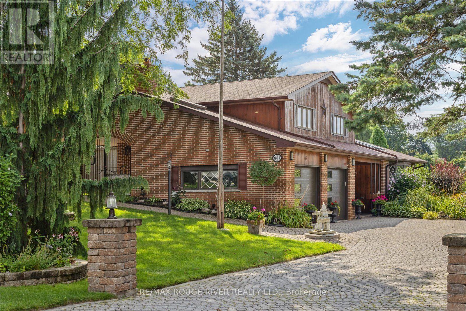 881 SWISS HEIGHTS DRIVE - 2