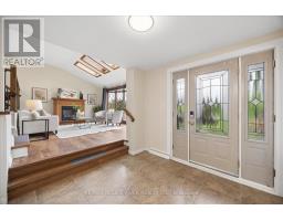 Bedroom 2 - 881 Swiss Heights Drive, Oshawa, ON L1K2B1 Photo 6