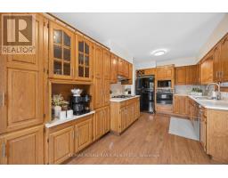 881 Swiss Heights Drive, Oshawa, ON L1K2B1 Photo 9