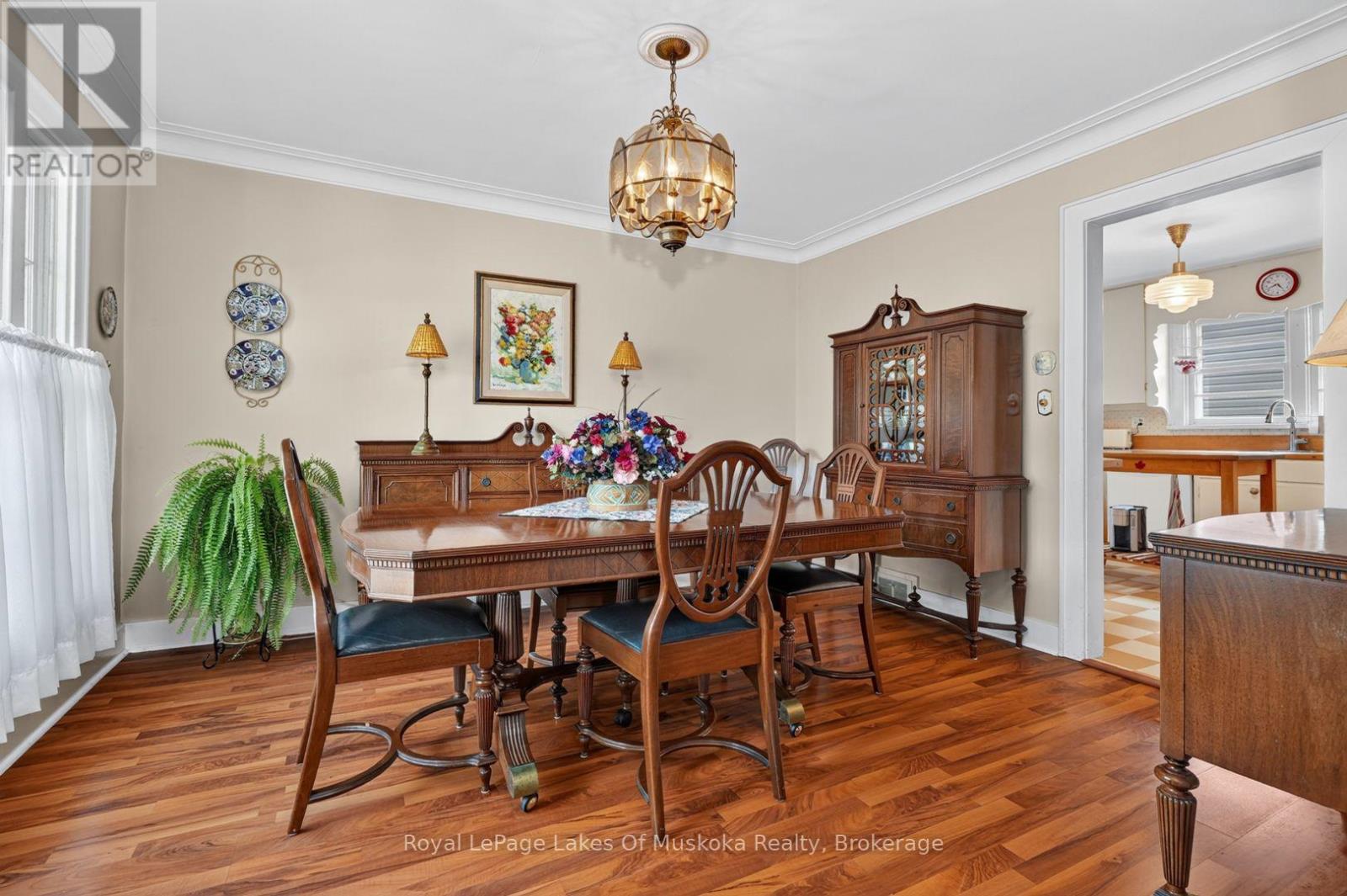 2 MOUNTVIEW AVENUE - Image 11